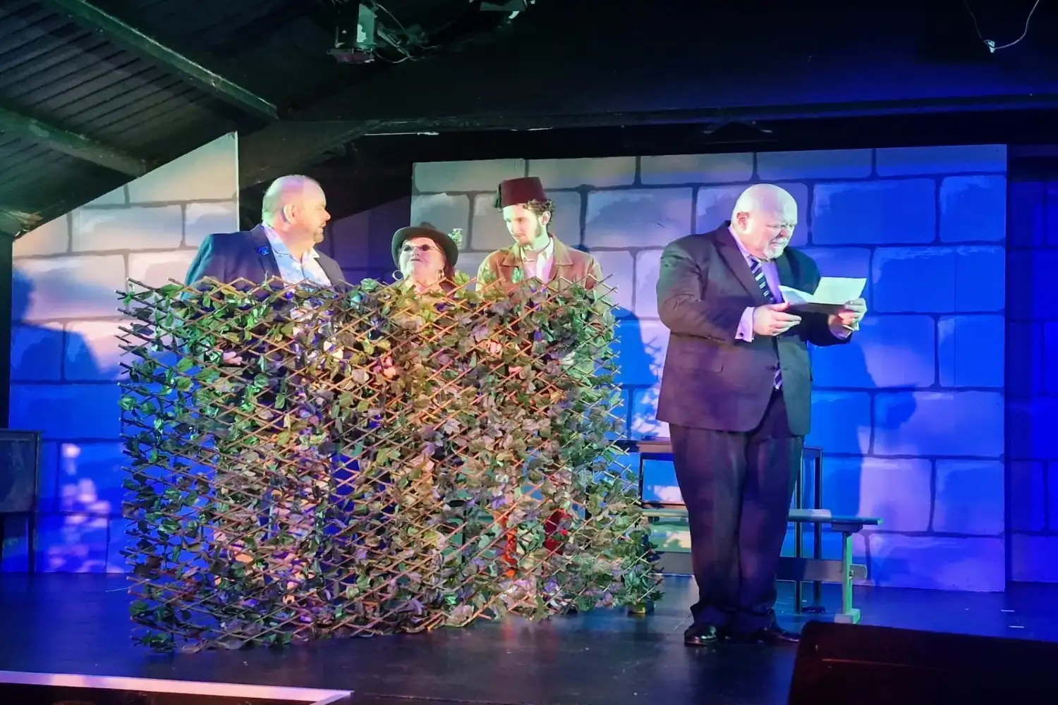 The Theatre in the Hut Twelfth Night William Shakespeare 5 Aug 26
