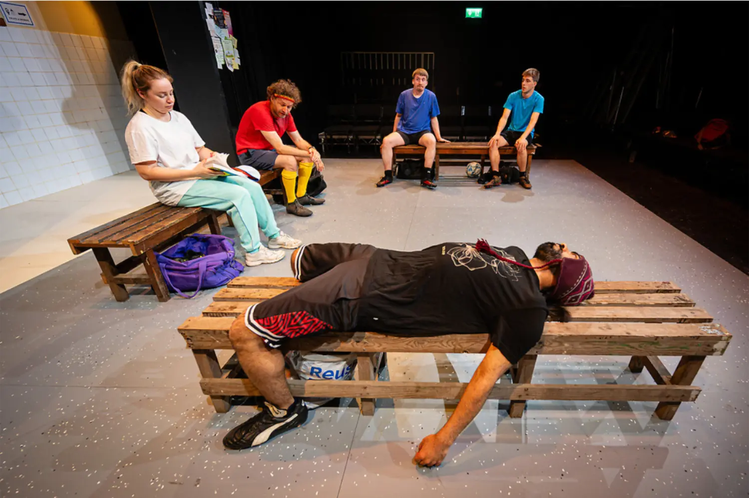 The Crescent Theatre Jumpers for Goalposts Jul 26 Graeme Braidwood Photography