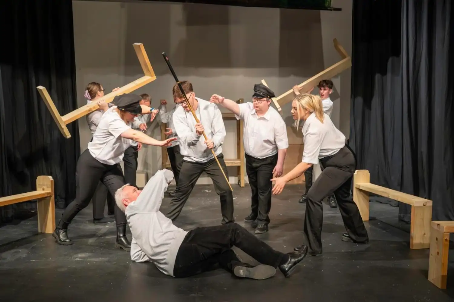 Theatr Fach Stamp Jul 25 Phil Hen